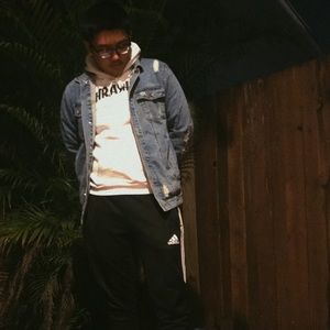 Meet your Posher, Kenny